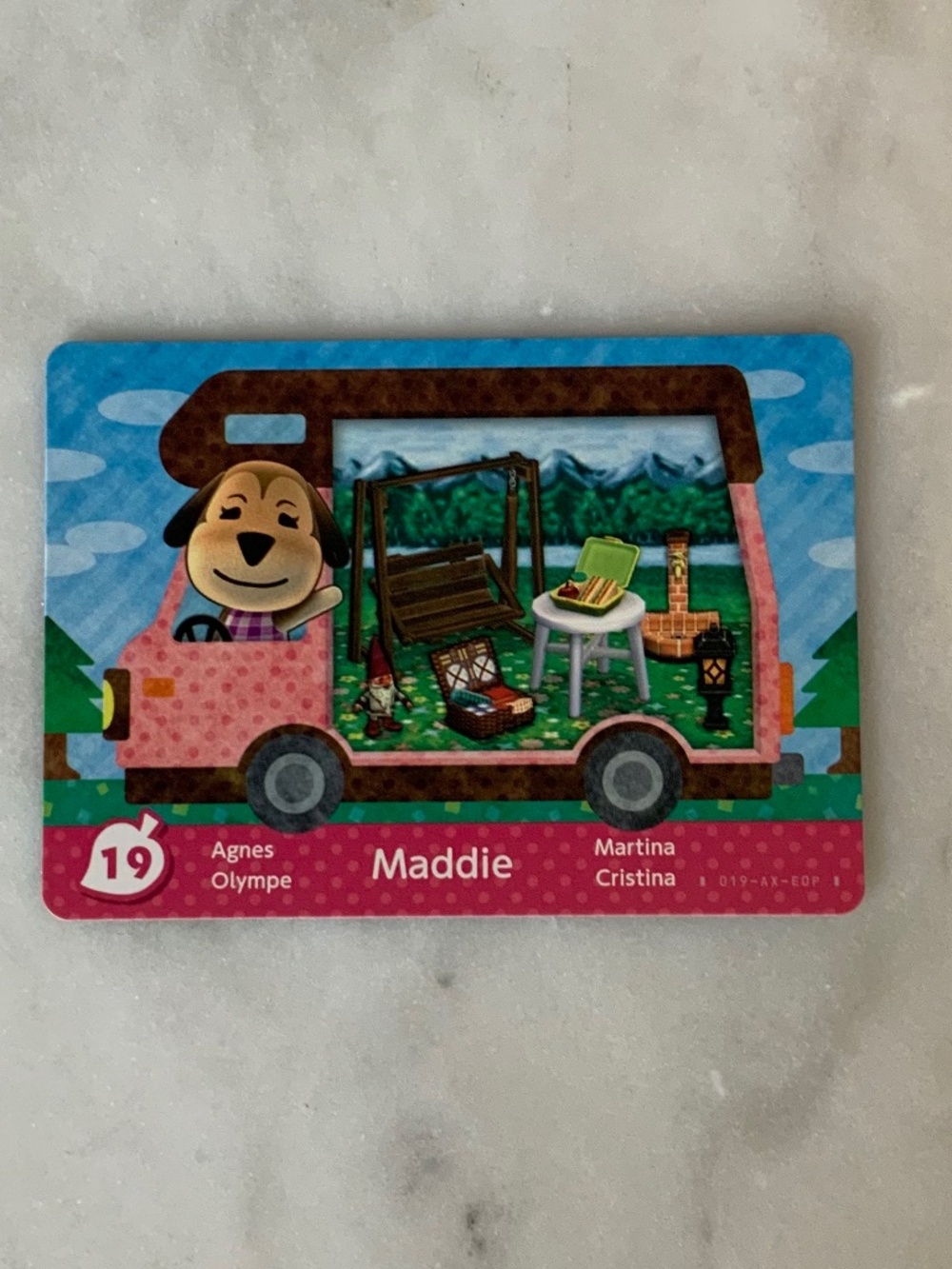Maddie 19 Animal Crossing Welcome Home Amiibo card RV series mint new unscanned